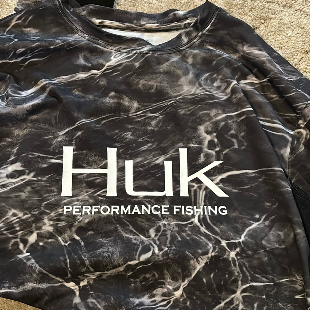 Huk Men’s Fishing Shirt